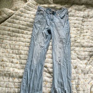 Levi’s straight leg jeans